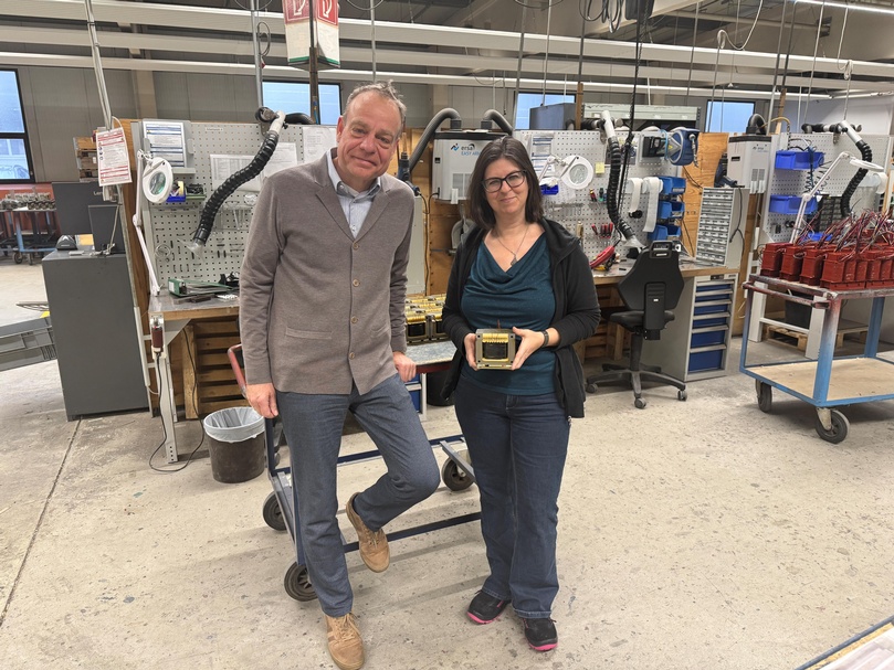 Spartenobmann und Trafomodern-Geschäftsführer KommR Christoph Blum mit Pädagogin Barbara Landstetter 