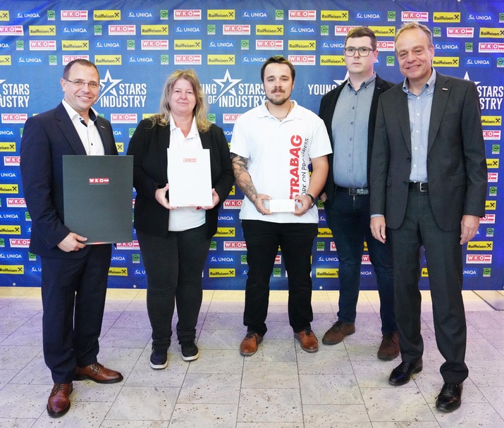 Strabag AG<br />
Wirtschaftskammerpräsident Mst. Andreas Wirth, Silke Pallisch (Firmenrepräsentantin), Michael Ringhofer (3. Lehrjahr), Michael Scharmer (Firmenrepräsentant) und Spartenobmann KommR Christoph Blum (v. l.) <br />
