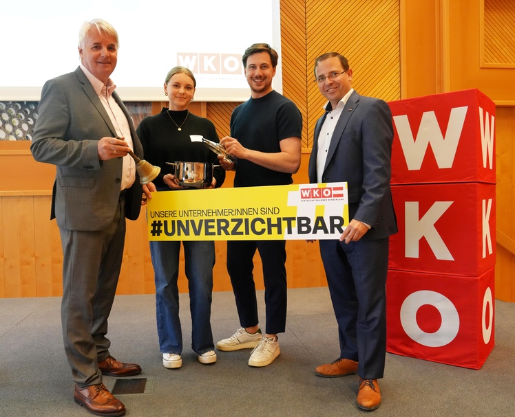 Toni Ferk (Organisation), Julia Hollender, Pascal Giefing und Wirtschaftskammerpräsident Andreas Wirth (v. l.). 