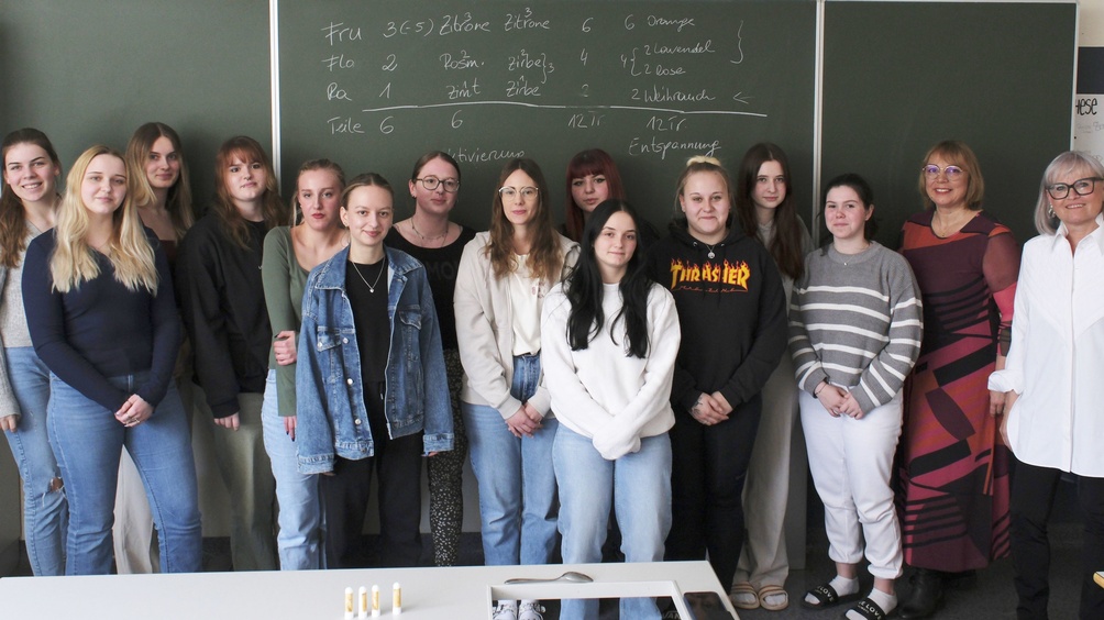 Fotos vom Aromaworkshop in der Berufsschule.