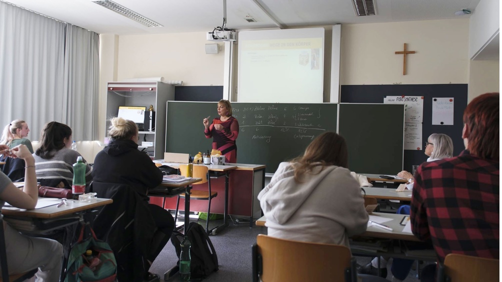 Fotos vom Aromaworkshop in der Berufsschule.