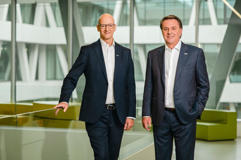 WKNÖ-Direktor Johannes Schedlbauber und WKNÖ-Präsident Wolfgang Ecker