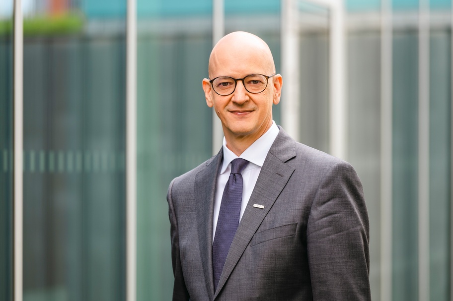 Mag. Schedlbauer Johannes, MAS, Direktor