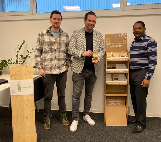 Michael Svoboda zu Besuch im Betrieb