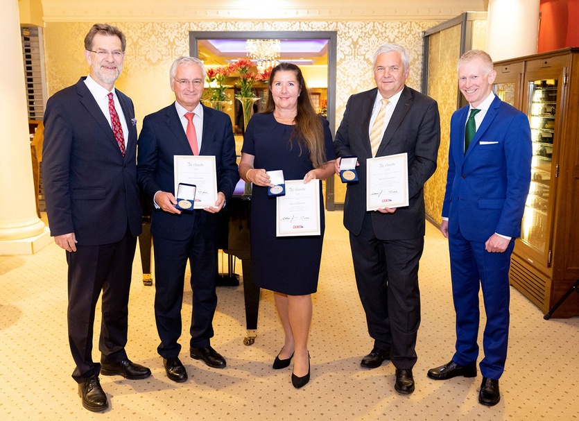 Mag. Andreas Zakostelsky, Obmann, FV der Pensions- und Vorsorgekassen, Mag. Christian Böhm, Mag. Eva Schwabl-Ott, Mag. Alfred Ungerböck, Dr. Stefan Pichler, Geschäftsführer, FV der Pensions- und Vorsorgekassen