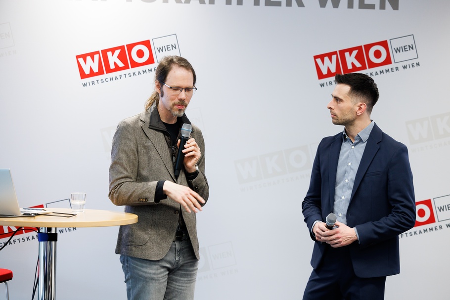 Teilnehmer:innen der Veranstaltung