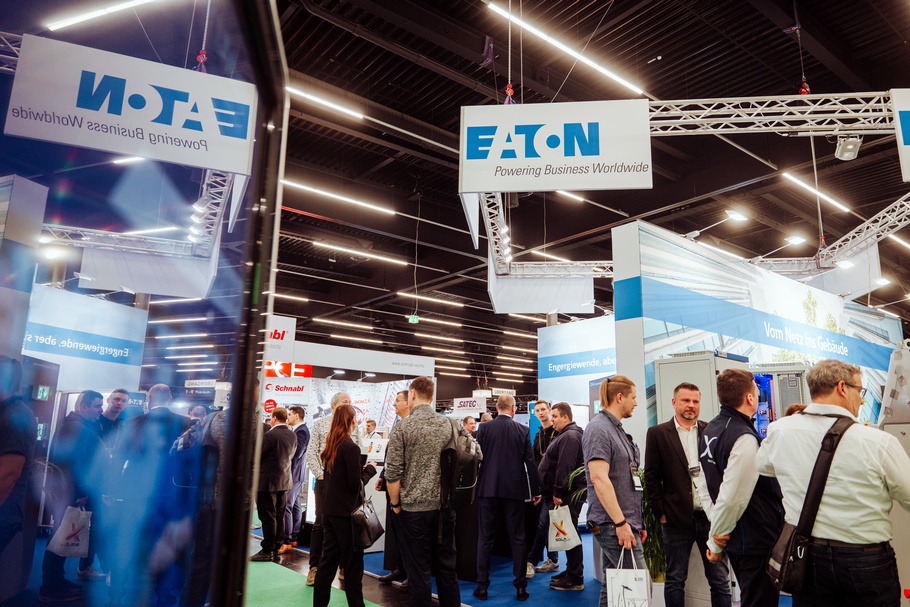 Menschen bei der e-nnovation Austria 