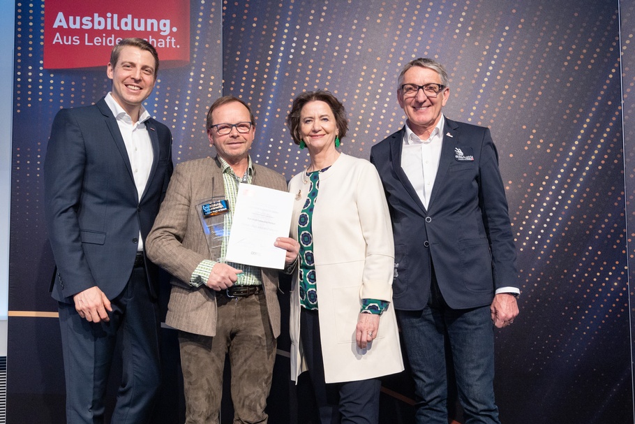 Teilneher der "Best of Talent" 2024 in den Berufen Kraftfahrzeugtechnik und Karosseriebautechnik