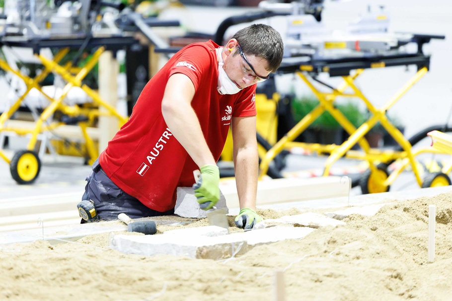 Das Team der Gartengestalter beim Wettbewerb der WorldSkills 2026