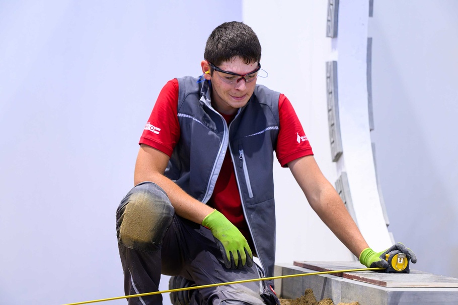 Das Team der Gartengestalter beim Wettbewerb der WorldSkills 2026