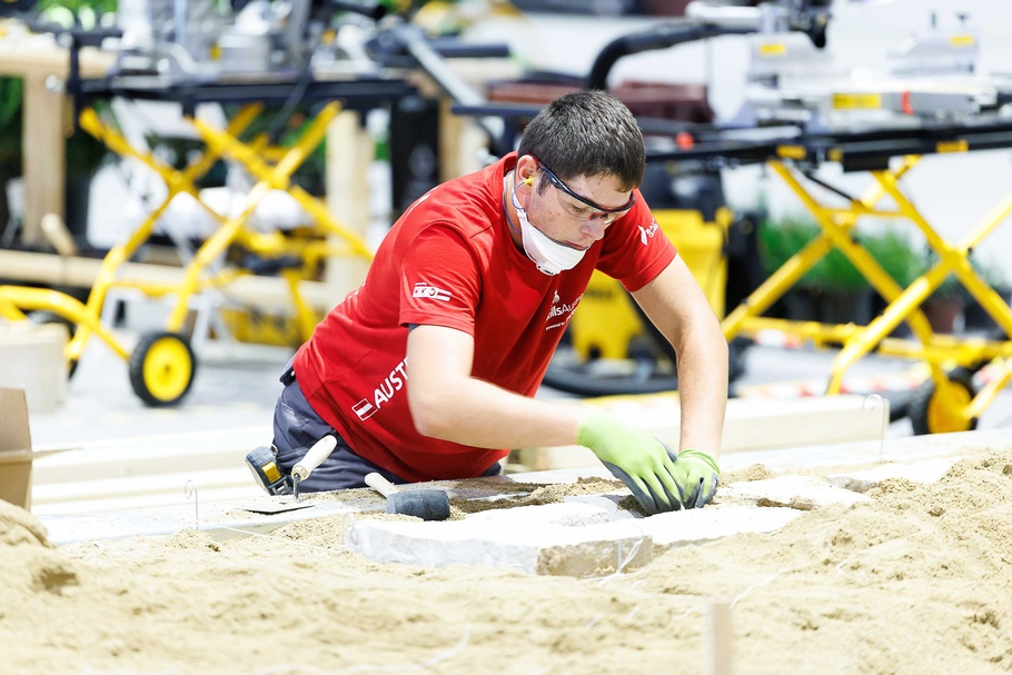 Das Team der Gartengestalter beim Wettbewerb der WorldSkills 2026