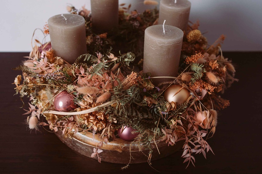 Werkstücke und Teilnehmer des Impulsseminars