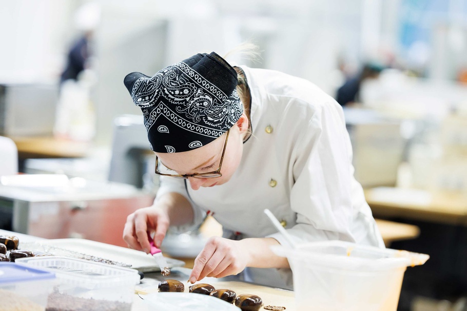 Teilnehmer bei den AustrianSkills 2025 im beruf Konditor