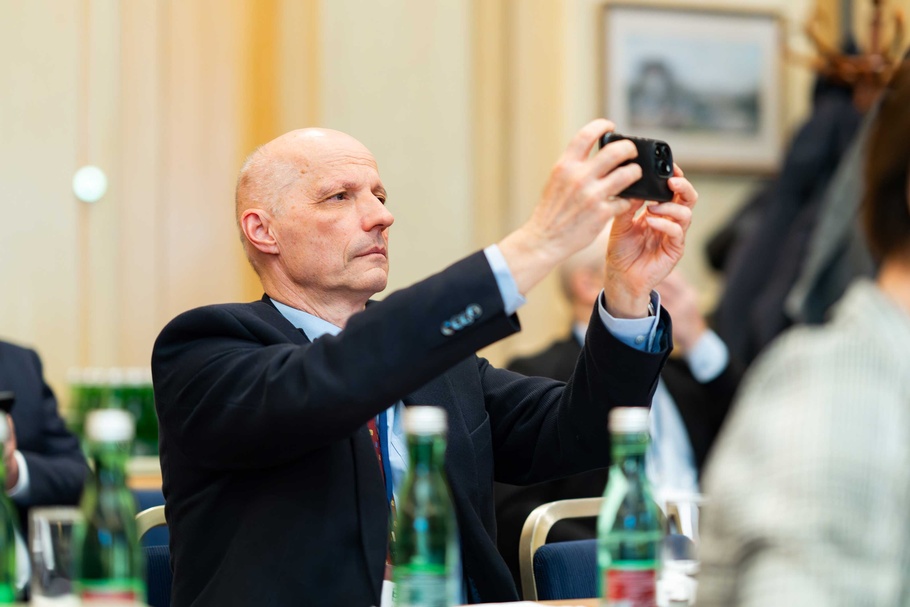 Teilnehr:innen des BIPAR mid-term meeting 2026 in Wien