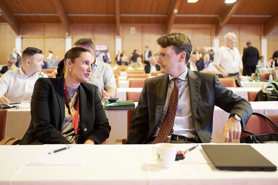 Teilnehmer des Expert:innentreffen der Versicherungsmakler 2025