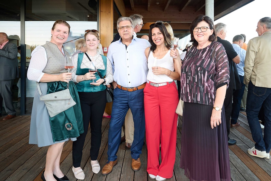 Teilnehmer des Expert:innentreffen der Versicherungsmakler 2025