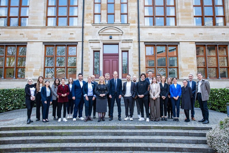 Teilnehmer:innen bei der Veranstaltung
