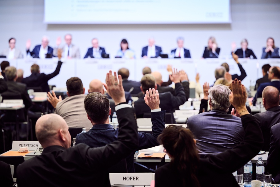 2. Sitzung des Wirtschaftsparlamentes am 27. November 2025