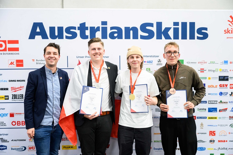 Sieger der AustrianSkills 2025 in den Berufen Koch/Köchin, Restaurant Service und Hotel Rezeption