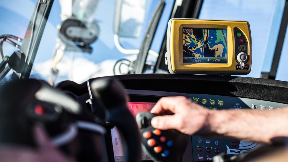 Kleiner Bildschim in einem Vehikel