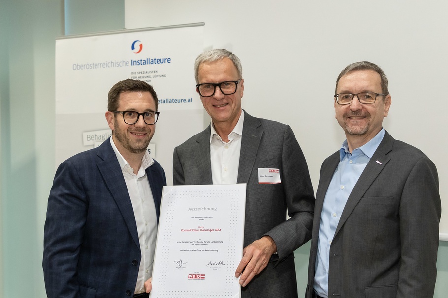 v.l.: Markus Redl (Innungsmeister und Obmann der Sparte Gewerbe und Handwerk), Klaus Dorninger, Fachgruppengeschäftsführer Christoph Stoiber