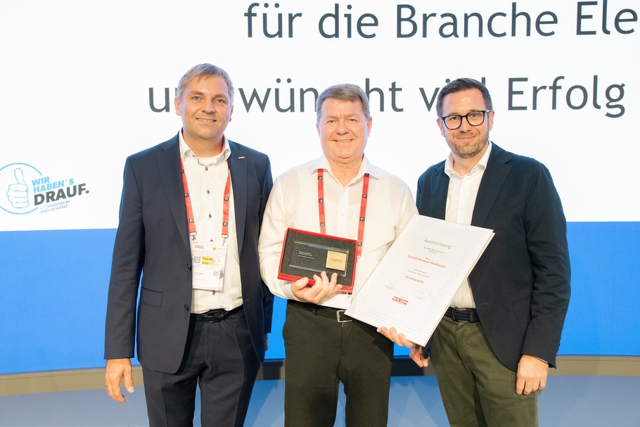 v.l.: Innungsmeister Stephan Preishuber, Reinhard Waldhauser, Markus Redl (Obmann der Sparte Gewerbe und Handwerk)