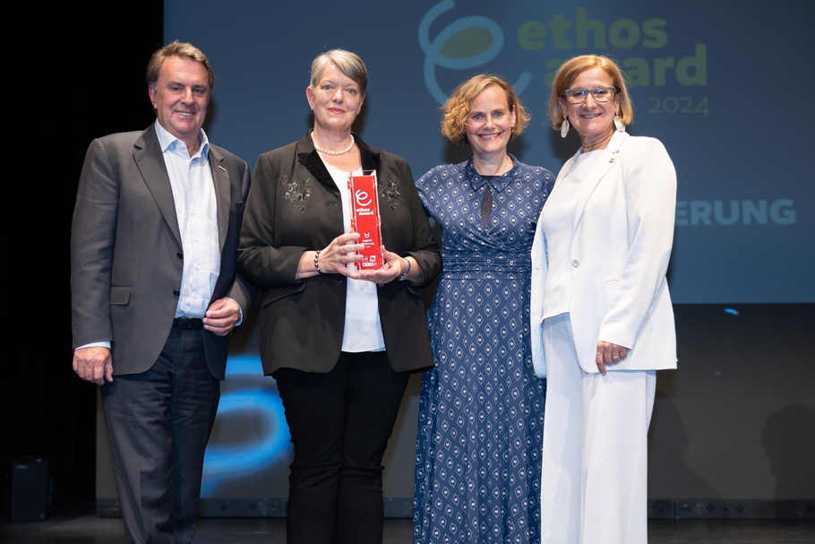 Gruppenfoto Preisverleihung