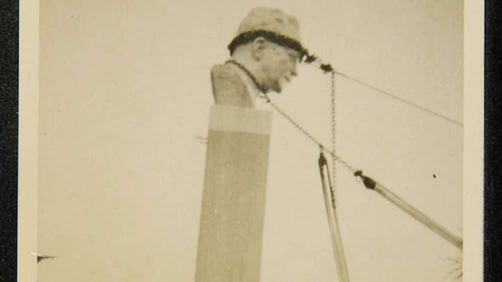 Sturz des Dollfußdenkmals