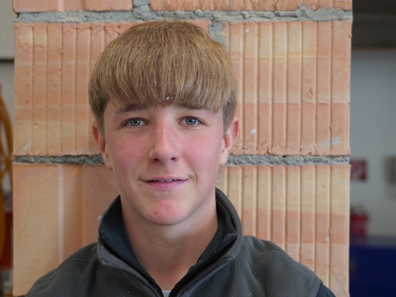 Maurerlehrlinge - Kurs 11 - 1. Lehrjahr