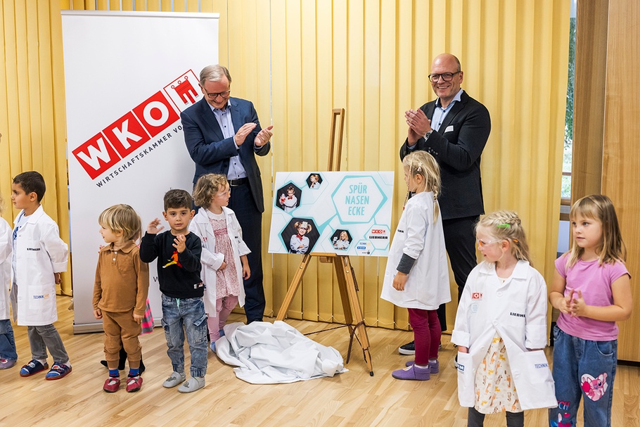Eröffnung Spürnasenecke in der BAfEP Feldkirch.