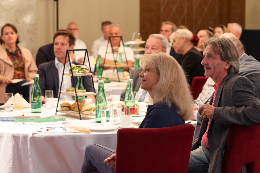 Businesstreffen Förderungen