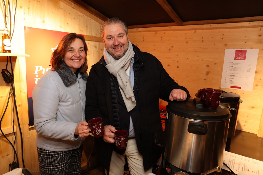 v.l.n.r.: Johann Breitenender, Dieter Steup, Marie-Beatrice Fröhlich, Christoph Folliot-Crenneville, Markus Figl