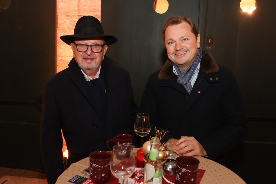 v.l.n.r.: Johann Breitenender, Dieter Steup, Marie-Beatrice Fröhlich, Christoph Folliot-Crenneville, Markus Figl