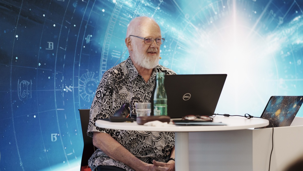 Jubiläum mit Weitblick: Das war der Tag der Astrologie 2025 