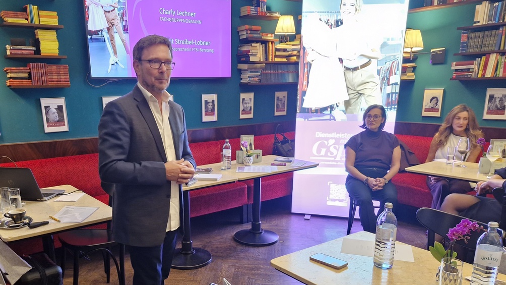 Rückblick: 1. Salon der Wiener Farb-, Typ-, Stil- & Imageberater:innen