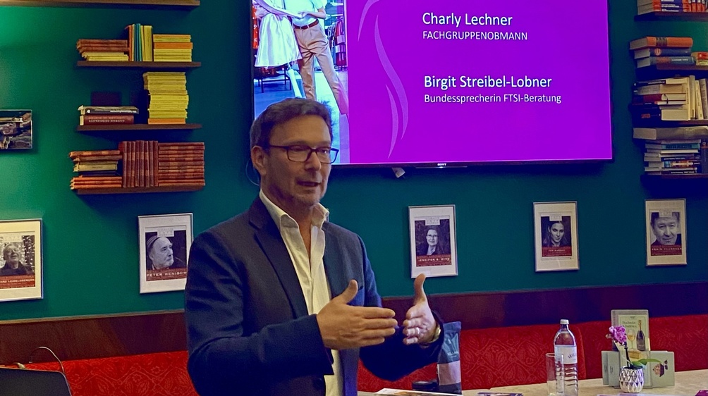 Rückblick: 1. Salon der Wiener Farb-, Typ-, Stil- & Imageberater:innen