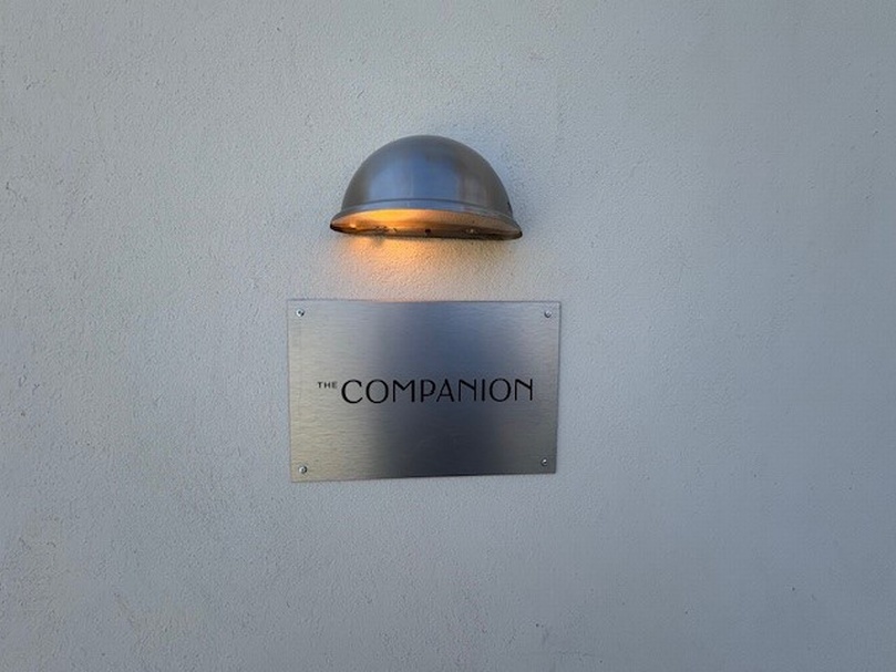 Hotel The Companion