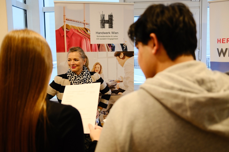 Karrieremesse an der Mittelschule Neubaugasse