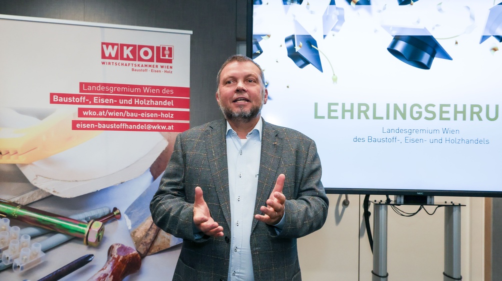 Lehrlingsehrung 2024 - Landesgremium des Baustoff-, Eisen- und Holzhandels