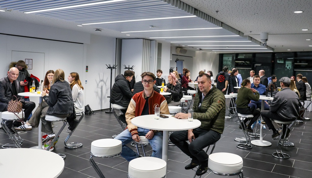 Lehrlingsehrung 2024 - Landesgremium des Baustoff-, Eisen- und Holzhandels