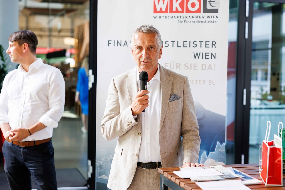 Impressionen und Teilnehmer des Sommerfestes der Fachgruppe Finanzdienstleister Wien 2024 
