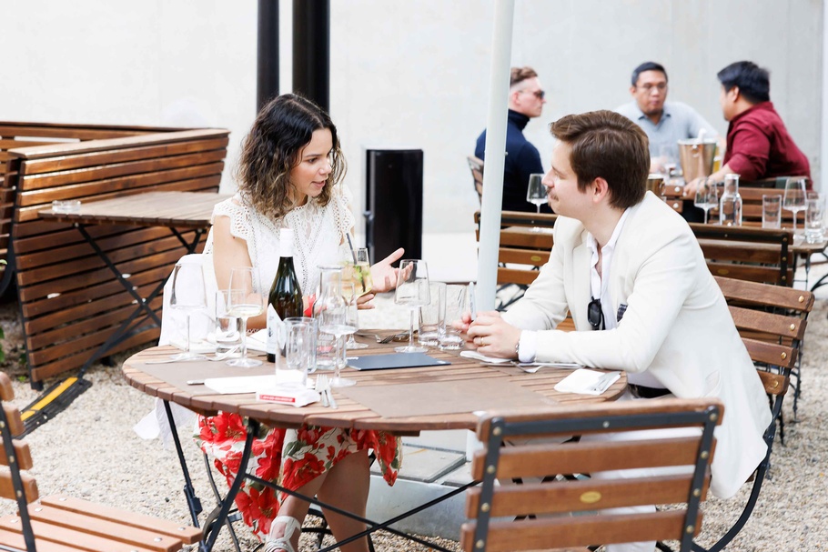 Impressionen und Teilnehmer des Sommerfestes der Fachgruppe Finanzdienstleister Wien 2024 