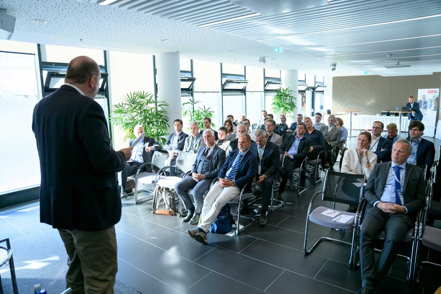 Teilnehmer der FMA-Tour 2026 in Wien
