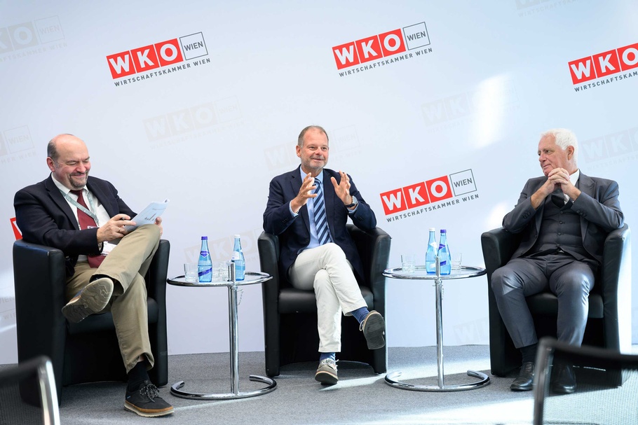 Teilnehmer der FMA-Tour 2026 in Wien