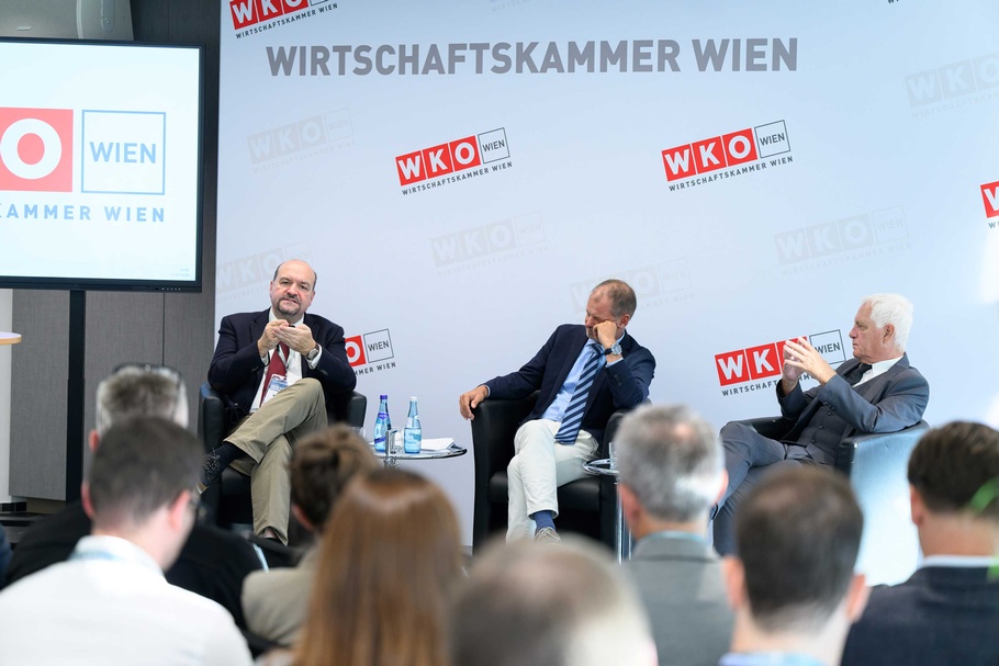 Teilnehmer der FMA-Tour 2026 in Wien