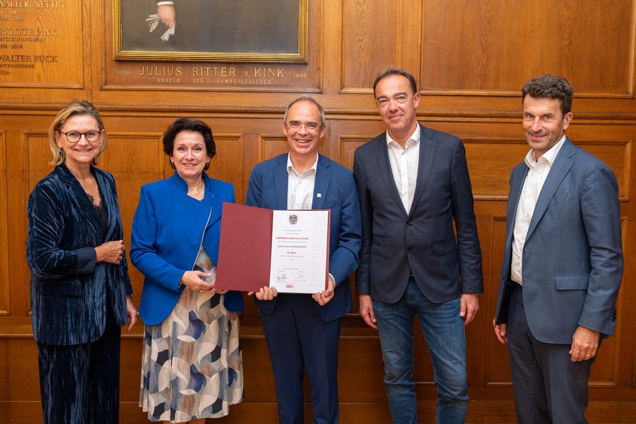 Vier Wiener Industrieunternehmen für jahrzehntelange Mitgliedschaft geehrt