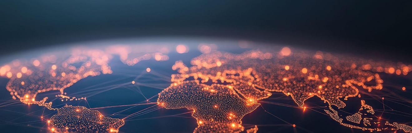 Weltkarte mit leuchtenden Vernetzungslinien und Knotenpunkten
