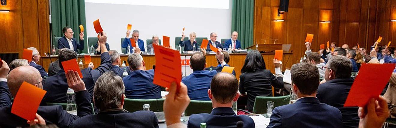 parlament, präsidium