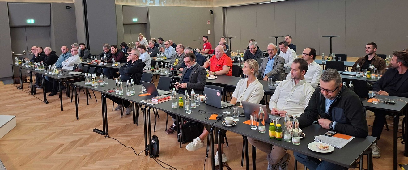 Teilnehmer der Jahrestagung des Fachausschusses Zweiradhandel 2026