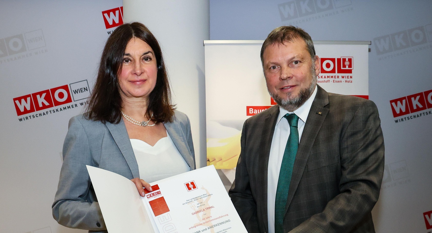 LG Baustoff-, Eisen- und Holzhandel Mitgliederehrung 2024 und Fachvortrag